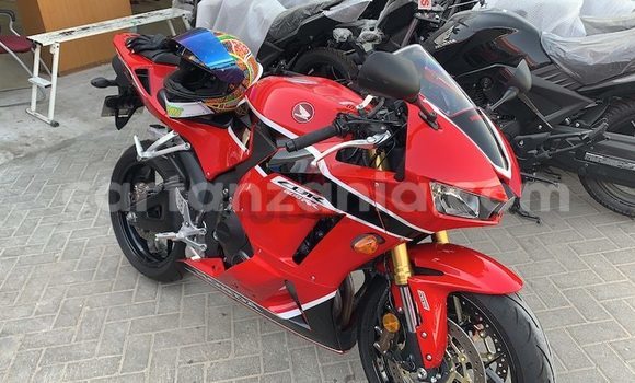 Buy Used Honda CBR Red Bike in Arusha in Arusha Buy Used Honda CBR Red Bike in Arusha in Arusha