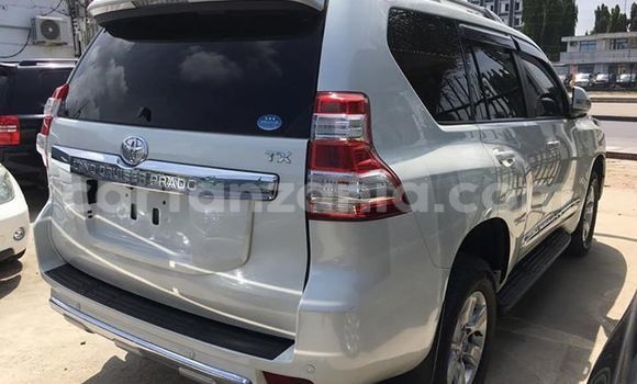 Buy Used Toyota Land Cruiser Prado White Car in Dar es Salaam in Dar es Salaam Buy Used Toyota Land Cruiser Prado White Car in Dar es Salaam in Dar es Salaam
