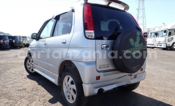 Nunua Imported Daihatsu Terios Fedha Gari ndani ya Dar es Salaam nchini Dar es Salaam Nunua Imported Daihatsu Terios Fedha Gari ndani ya Dar es Salaam nchini Dar es Salaam