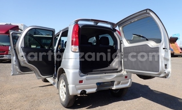 Nunua Imported Daihatsu Terios Fedha Gari ndani ya Dar es Salaam nchini Dar es Salaam Nunua Imported Daihatsu Terios Fedha Gari ndani ya Dar es Salaam nchini Dar es Salaam