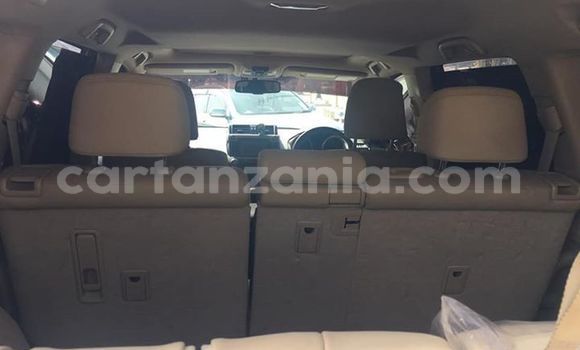 Buy Used Toyota Land Cruiser Prado White Car in Dar es Salaam in Dar es Salaam Buy Used Toyota Land Cruiser Prado White Car in Dar es Salaam in Dar es Salaam