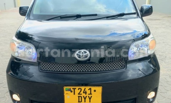 Buy Used Toyota Porte Black Car in Dar es Salaam in Dar es Salaam