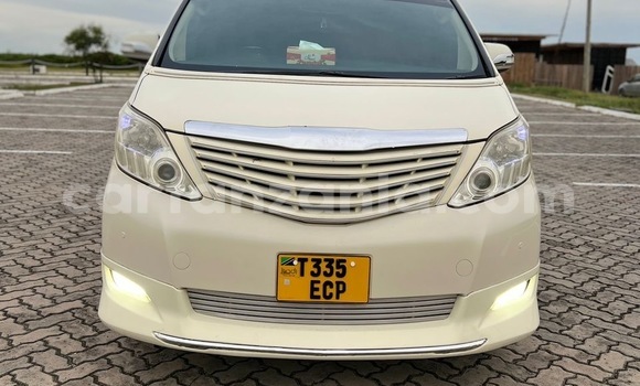 Buy Used Toyota Alphard White Car in Dar es Salaam in Dar es Salaam