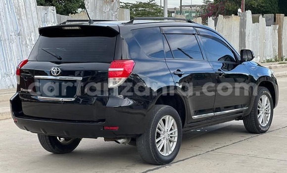 Nunua Ilio tumika Toyota Vanguard Nyeusi Gari ndani ya Bahi nchini Dodoma Nunua Ilio tumika Toyota Vanguard Nyeusi Gari ndani ya Bahi nchini Dodoma