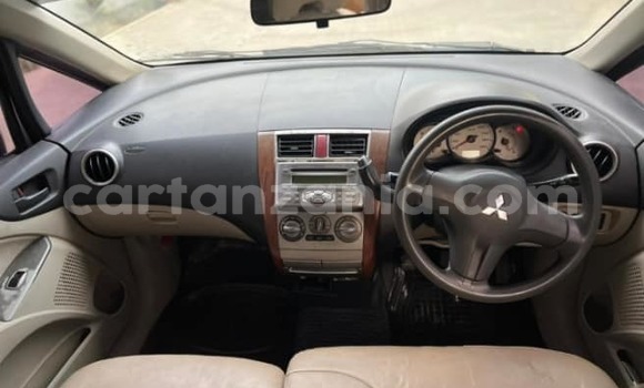 Nunua Ilio tumika Mitsubishi Colt Nyingine Gari ndani ya Bahi nchini Dodoma Nunua Ilio tumika Mitsubishi Colt Nyingine Gari ndani ya Bahi nchini Dodoma