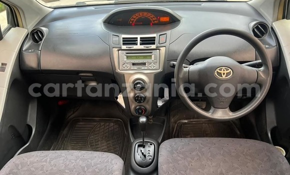 Nunua Ilio tumika Toyota Vitz Nyingine Gari ndani ya Biharamulo nchini Kagera Nunua Ilio tumika Toyota Vitz Nyingine Gari ndani ya Biharamulo nchini Kagera