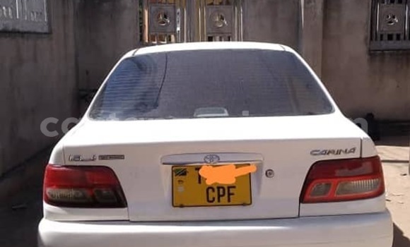 Nunua Ilio tumika Toyota Carina Nyeupe Gari ndani ya Bahi nchini Dodoma Nunua Ilio tumika Toyota Carina Nyeupe Gari ndani ya Bahi nchini Dodoma
