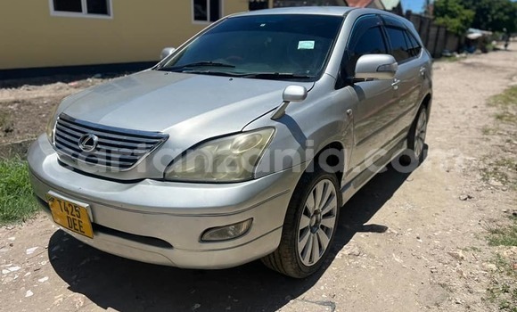 Nunua Ilio tumika Toyota Harrier Nyingine Gari ndani ya Babati Mjini nchini Manyara Nunua Ilio tumika Toyota Harrier Nyingine Gari ndani ya Babati Mjini nchini Manyara