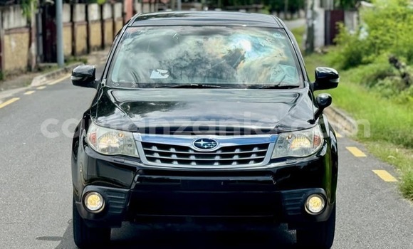 Nunua Ilio tumika Subaru Forester Nyeusi Gari ndani ya Bahi nchini Dodoma