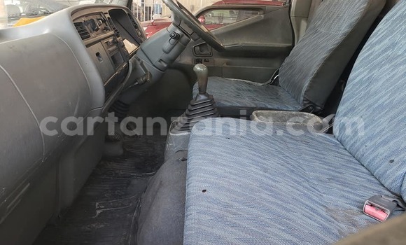 Nunua Ilio tumika Mitsubishi Rossa Nyeupe Lori ndani ya Bariadi nchini Simiyu Nunua Ilio tumika Mitsubishi Rossa Nyeupe Lori ndani ya Bariadi nchini Simiyu