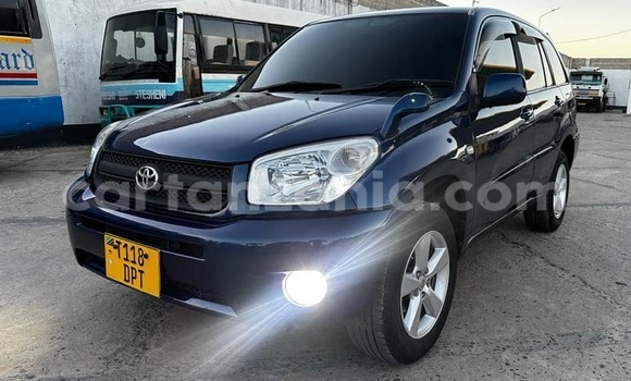 Nunua Ilio tumika Toyota RAV4 Bluu Gari ndani ya Babati Mjini nchini Manyara Nunua Ilio tumika Toyota RAV4 Bluu Gari ndani ya Babati Mjini nchini Manyara