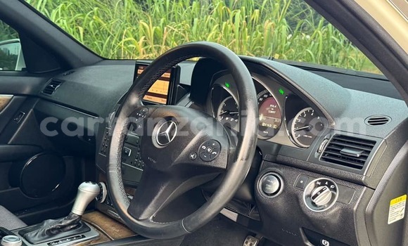 Buy Used Mercedes‒Benz C-klasse White Car in Bahi in Dodoma Buy Used Mercedes‒Benz C-klasse White Car in Bahi in Dodoma