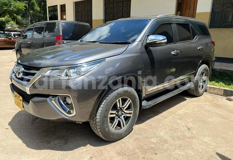 Big with watermark toyota fortuner dodoma bahi 21343