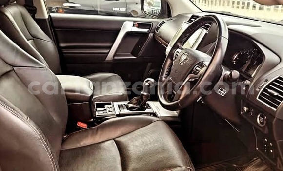 Buy Used Toyota Land Cruiser Prado Black Car in Bariadi in Simiyu Buy Used Toyota Land Cruiser Prado Black Car in Bariadi in Simiyu