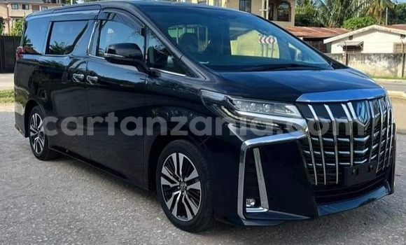 Nunua Ilio tumika Toyota Alphard Nyeusi Gari ndani ya Bahi nchini Dodoma Nunua Ilio tumika Toyota Alphard Nyeusi Gari ndani ya Bahi nchini Dodoma