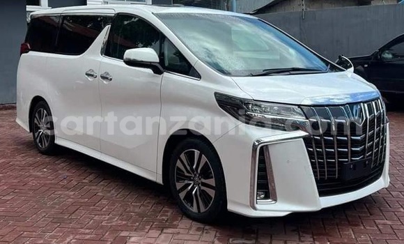 Buy Used Toyota Alphard White Car in Biharamulo in Kagera