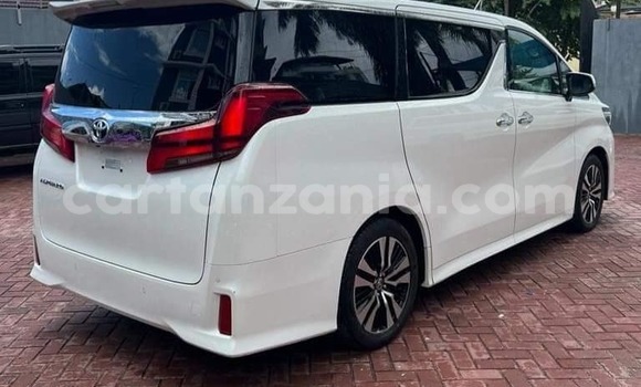 Buy Used Toyota Alphard White Car in Biharamulo in Kagera Buy Used Toyota Alphard White Car in Biharamulo in Kagera