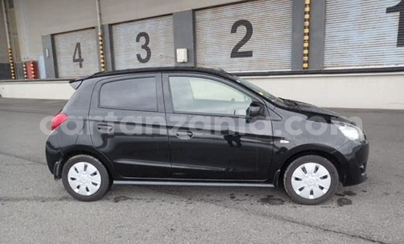 Nunua Imported Mitsubishi Mirage Nyeusi Gari ndani ya Dar es Salaam nchini Dar es Salaam Nunua Imported Mitsubishi Mirage Nyeusi Gari ndani ya Dar es Salaam nchini Dar es Salaam