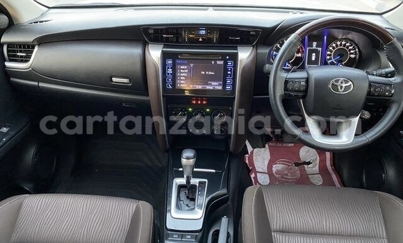 Buy Used Toyota Fortuner White Car in Dar es Salaam in Dar es Salaam Buy Used Toyota Fortuner White Car in Dar es Salaam in Dar es Salaam