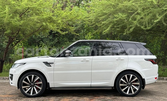 Nunua Imported Range Rover Range Rover Nyeupe Gari ndani ya Dar es Salaam nchini Dar es Salaam Nunua Imported Range Rover Range Rover Nyeupe Gari ndani ya Dar es Salaam nchini Dar es Salaam