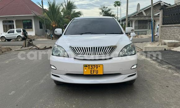Nunua Imported Toyota Harrier Nyeupe Gari ndani ya Dar es Salaam nchini Dar es Salaam Nunua Imported Toyota Harrier Nyeupe Gari ndani ya Dar es Salaam nchini Dar es Salaam
