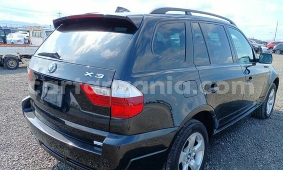 Nunua Imported BMW X3 Nyeusi Gari ndani ya Dar es Salaam nchini Dar es Salaam Nunua Imported BMW X3 Nyeusi Gari ndani ya Dar es Salaam nchini Dar es Salaam