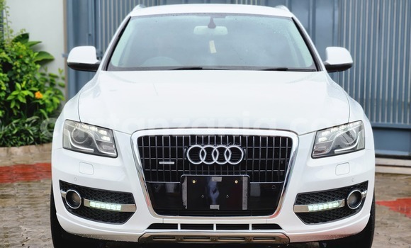 Buy Import Audi Q5 White Car in Dar es Salaam in Dar es Salaam