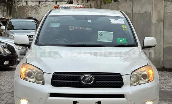 Buy Import Toyota RAV4 White Car in Dar es Salaam in Dar es Salaam
