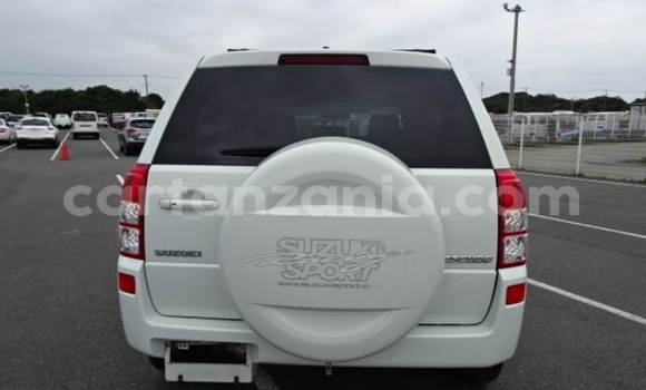 Nunua Imported Suzuki Escudo Nyeupe Gari ndani ya Dar es Salaam nchini Dar es Salaam Nunua Imported Suzuki Escudo Nyeupe Gari ndani ya Dar es Salaam nchini Dar es Salaam