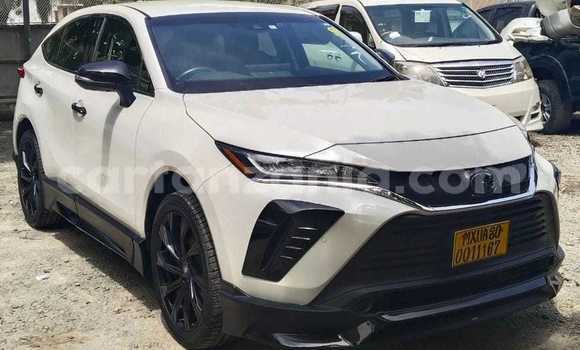 Buy Import Toyota Harrier White Car in Dar es Salaam in Dar es Salaam