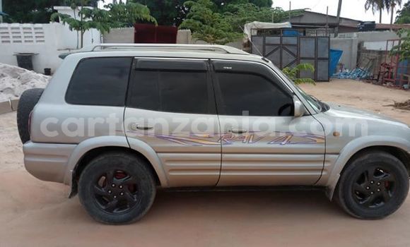 Buy Used Toyota RAV4 Silver Car in Dar es Salaam in Dar es Salaam Buy Used Toyota RAV4 Silver Car in Dar es Salaam in Dar es Salaam