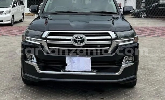 Buy Used Toyota Land Cruiser Black Car in Dar es Salaam in Dar es Salaam