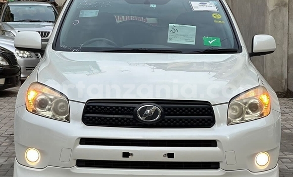 Buy Import Toyota RAV4 White Car in Dar es Salaam in Dar es Salaam
