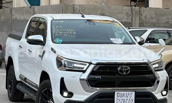 Buy Import Toyota Hiluxe Revo White Car in Dar es Salaam in Dar es Salaam
