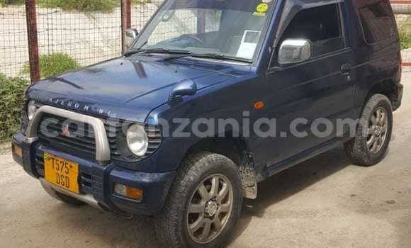 Buy Used Mitsubishi Pajero Mini Blue Car in Bagamoyo in Pwani