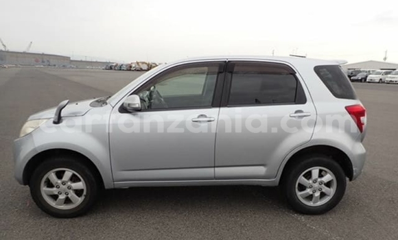 Nunua Imported Toyota Rush Fedha Gari ndani ya Dar es Salaam nchini Dar es Salaam Nunua Imported Toyota Rush Fedha Gari ndani ya Dar es Salaam nchini Dar es Salaam