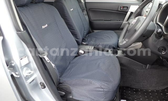 Nunua Imported Toyota Rush Fedha Gari ndani ya Dar es Salaam nchini Dar es Salaam Nunua Imported Toyota Rush Fedha Gari ndani ya Dar es Salaam nchini Dar es Salaam