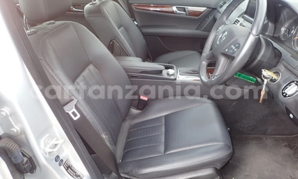 Nunua Imported Mercedes‒Benz C–Class Fedha Gari ndani ya Dar es Salaam nchini Dar es Salaam Nunua Imported Mercedes‒Benz C–Class Fedha Gari ndani ya Dar es Salaam nchini Dar es Salaam