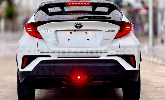 Buy Used Toyota Land Cruiser White Car in Dodoma in Dodoma Buy Used Toyota Land Cruiser White Car in Dodoma in Dodoma