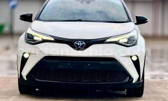 Buy Used Toyota Land Cruiser White Car in Dodoma in Dodoma Buy Used Toyota Land Cruiser White Car in Dodoma in Dodoma