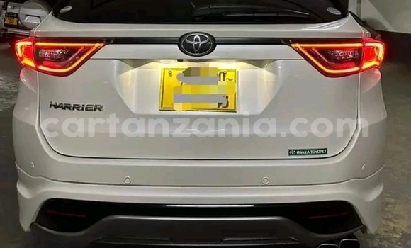 Buy Used Toyota Harrier White Car in Dodoma in Dodoma Buy Used Toyota Harrier White Car in Dodoma in Dodoma