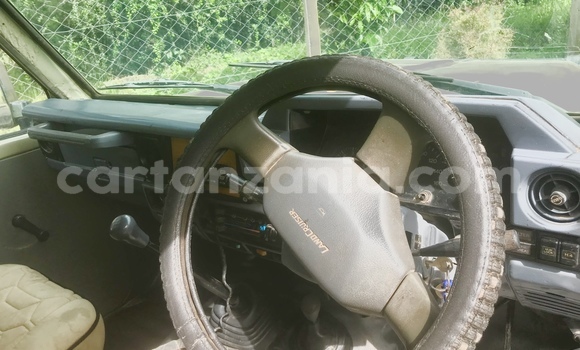 Buy Used Toyota Land Cruiser Beige Car in Arusha in Arusha Buy Used Toyota Land Cruiser Beige Car in Arusha in Arusha