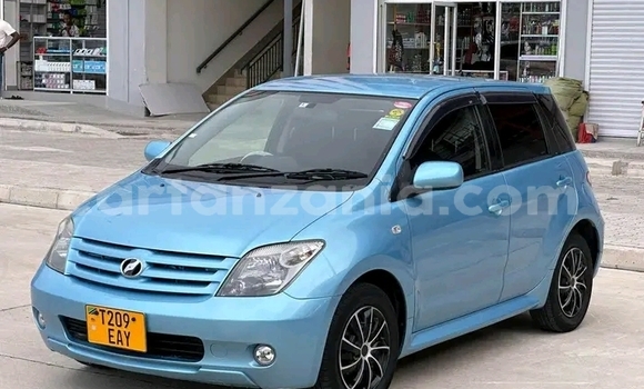 Buy Used Toyota IST Blue Car in Dodoma in Dodoma Buy Used Toyota IST Blue Car in Dodoma in Dodoma