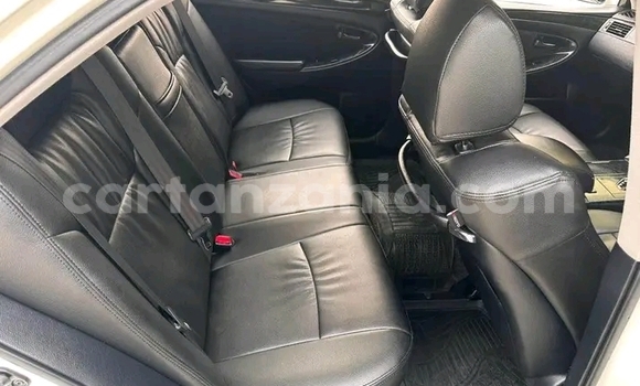 Buy Used Toyota Crown White Car in Dodoma in Dodoma Buy Used Toyota Crown White Car in Dodoma in Dodoma