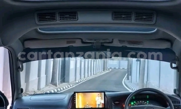 Buy Used Toyota Noah White Car in Dodoma in Dodoma Buy Used Toyota Noah White Car in Dodoma in Dodoma