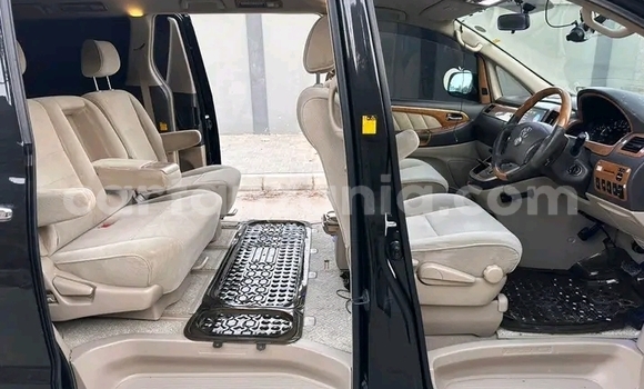 Buy Used Toyota Alphard Black Car in Dodoma in Dodoma