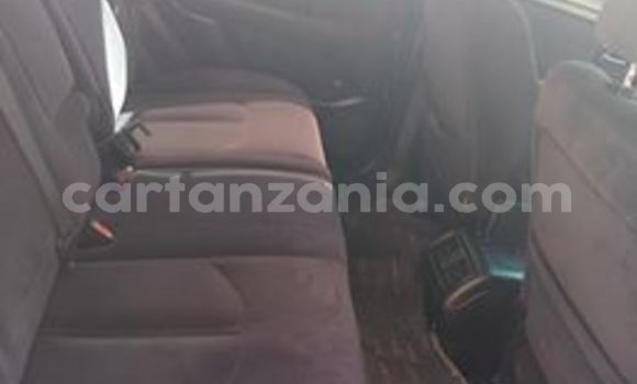 Buy Used Toyota Harrier Silver Car in Dar es Salaam in Dar es Salaam Buy Used Toyota Harrier Silver Car in Dar es Salaam in Dar es Salaam