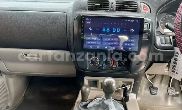 Nunua Ilio tumika Nissan Patrol Nyeupe Gari ndani ya Dodoma nchini Dodoma Nunua Ilio tumika Nissan Patrol Nyeupe Gari ndani ya Dodoma nchini Dodoma