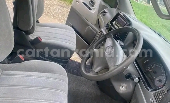 Nunua Ilio tumika Toyota Noah Nyeupe Gari ndani ya Dodoma nchini Dodoma Nunua Ilio tumika Toyota Noah Nyeupe Gari ndani ya Dodoma nchini Dodoma