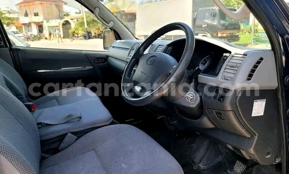 Nunua Ilio tumika Toyota Hiace Bluu Gari ndani ya Dodoma nchini Dodoma Nunua Ilio tumika Toyota Hiace Bluu Gari ndani ya Dodoma nchini Dodoma